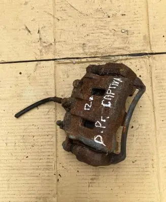 Chevrolet Captiva Front brake caliper