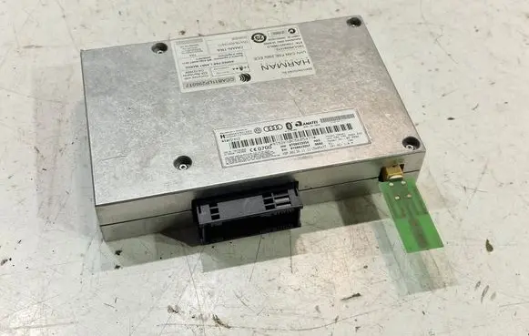 Audi A5 8T 8F Bluetooth control unit module 8T0862335E 8T0862335F