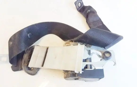 Opel Astra G Front seatbelt 90560636
