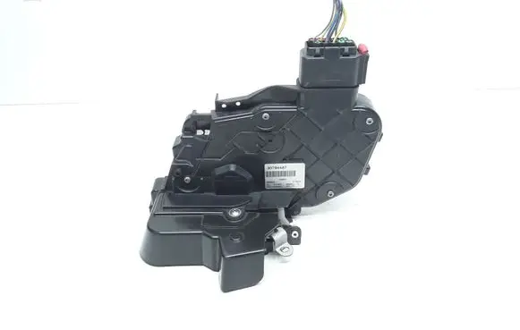 Volvo S80 Front door lock 30784487