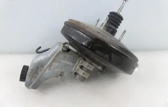 Opel Corsa D Brake booster 55701939 0204051131