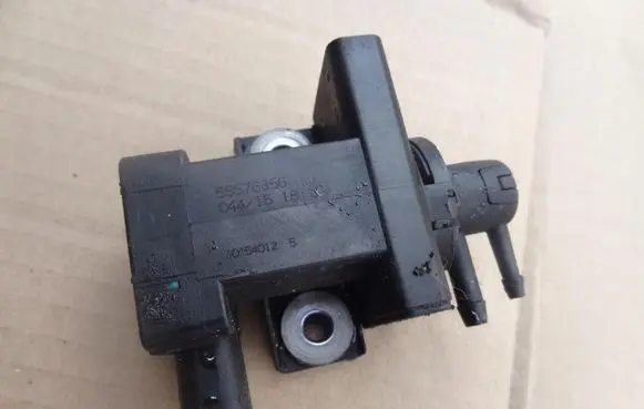 Opel Mokka Valve vacuum 55576356
