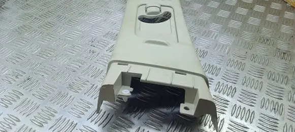 Mitsubishi Outlander (B) pillar trim (top) 7211A259