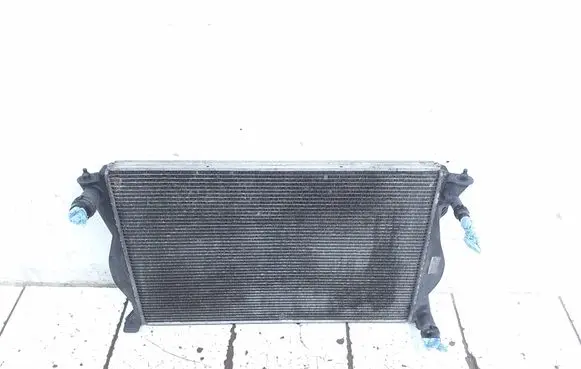 Audi A6 S6 C6 4F Coolant radiator 4F0121251l