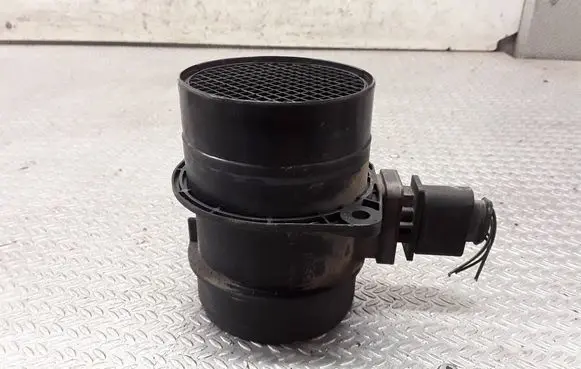 Volkswagen PASSAT B6 Mass air flow meter 03G906461C 0281002735
