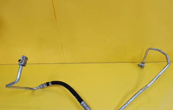 BMW 1 E81 E87 Air conditioning (A/C) pipe/hose