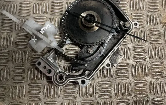 Nissan X-Trail T30 other engine part 