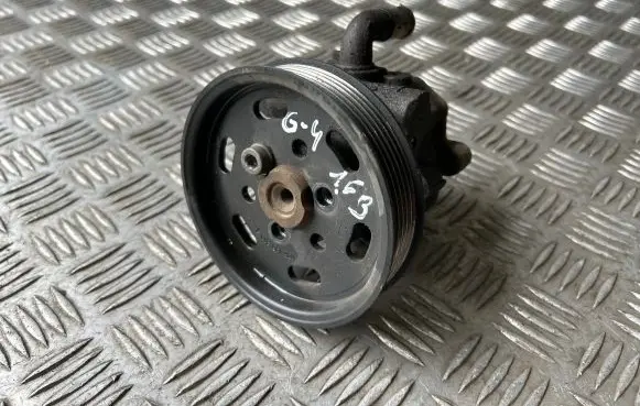 Volkswagen Golf IV Power steering pump