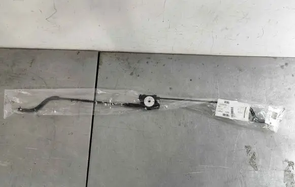 Volkswagen Tiguan Engine bonnet/hood lock release cable 2GA823531