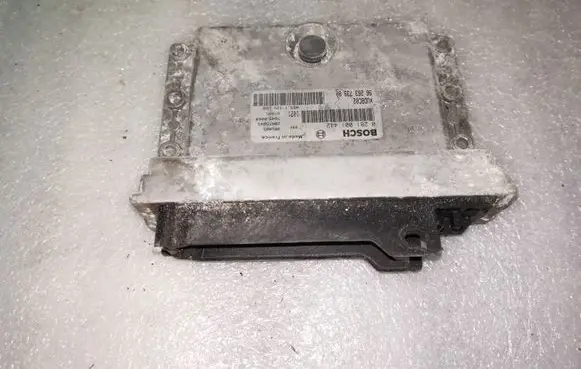 Peugeot 806 Engine control unit/module 0281001442 9626373980