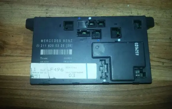 Mercedes-Benz E W211 Other control units/modules 2118200326