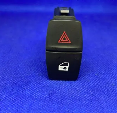 BMW 2 F22 F23 Hazard light switch 6131923178604 923178604 9231786