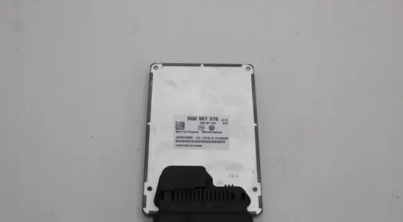 Volkswagen PASSAT B8 Suspension control unit/module 5Q0907376