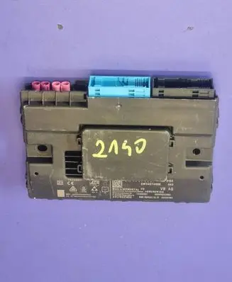 Audi A5 Gateway control module 8W5907468F 7A000001 8W5907468E