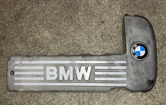 BMW 5 E39 Engine cover (trim) 2248062