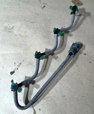 Ford Turneo Courier Fuel return line/hose 