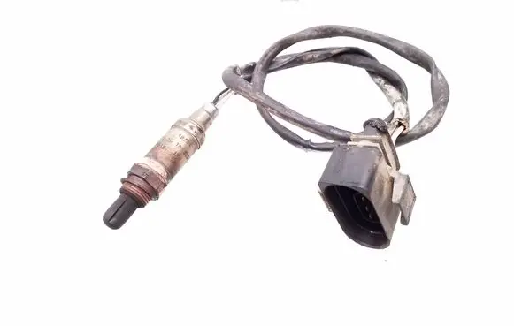 Volkswagen PASSAT B5 Lambda probe sensor 058906265A 0258003518