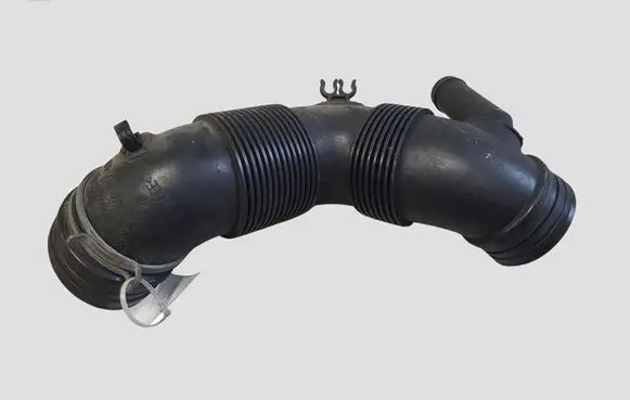 Audi A3 S3 A3 Sportback 8P Air intake hose/pipe 3C0129654M VCD446196604
