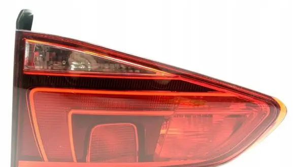 Volkswagen Golf VII Tailgate rear/tail lights 5G0945094P