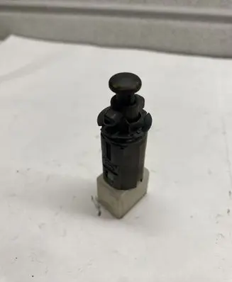 Renault Laguna II Brake pedal sensor switch 414988