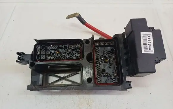 Opel Astra H Fuse box set 1534964