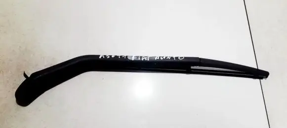 Fiat Punto (176) Rear wiper blade arm