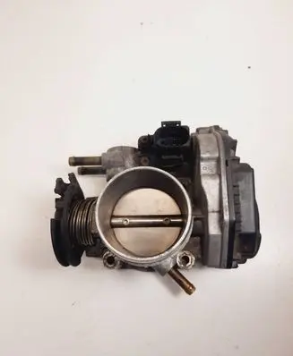 Volkswagen Sharan Throttle valve 037113064A