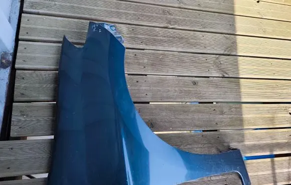 Honda FR-V Fender