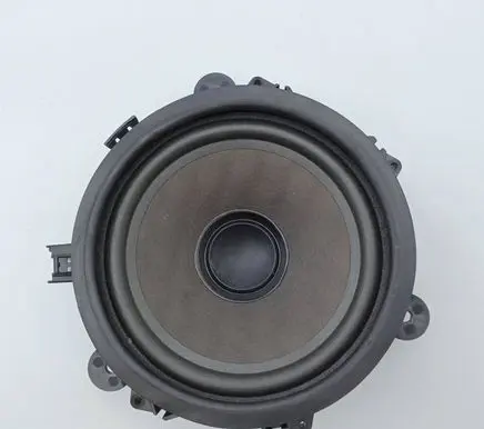Volvo V50 Front door speaker 8651207