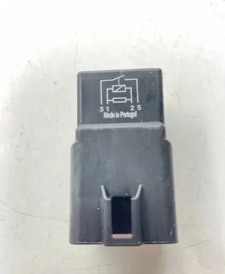 BMW 4 F36 Gran coupe Coolant fan relay 9207913 V23136J1004X85