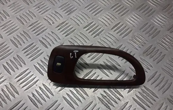 Peugeot 307 Quarter vent window switch 9634774777