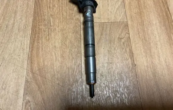Volkswagen Touareg II Fuel injector 059130277CP 0445117033