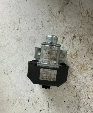 Volkswagen Phaeton Other relay 3d0919083