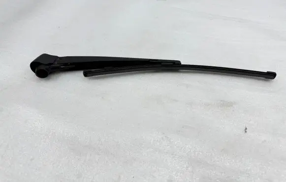 Mercedes-Benz GLC C253 Rear wiper blade arm A1768240019