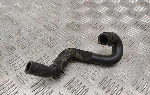 Mercedes-Benz B W246 W242 Engine coolant pipe/hose A2702030182