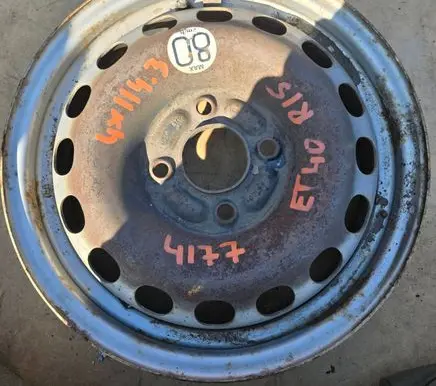 Mitsubishi Galant R15 spare wheel 30611206