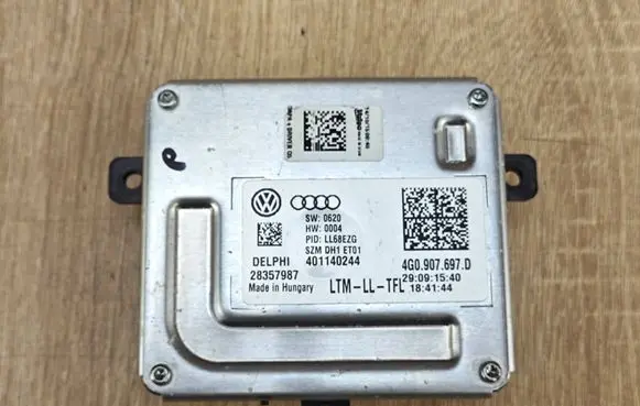 Audi Q5 SQ5 8R Headlight ballast module Xenon 4G0907697D