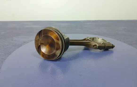 Volkswagen PASSAT B8 Piston 06LN