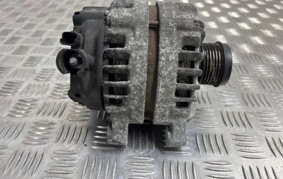 Peugeot Expert Generator/alternator 9810525380