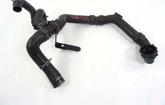 Volkswagen Touran III Engine coolant pipe/hose 1K0122291BM
