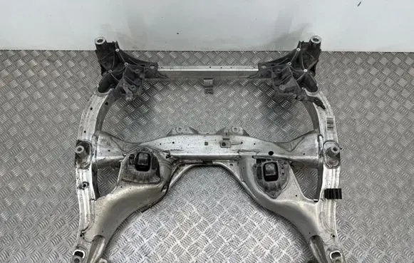 BMW 5 F10 F11 Front subframe 686235