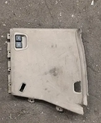 Trunk/boot lower side trim panel