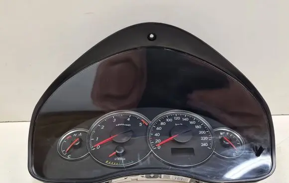 Subaru Legacy Speedometer (instrument cluster) 85002AG010