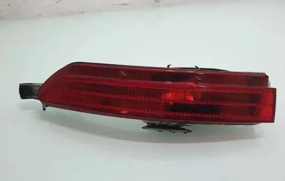 Volkswagen Touareg II Rear bumper light 7P6945702F