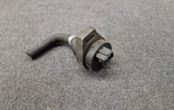 Valve vacuum