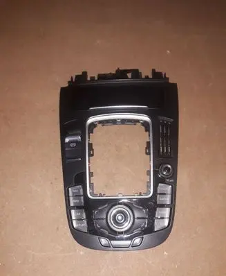 Head unit multimedia control
