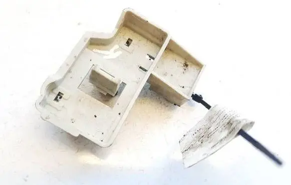 BMW 5 E60 E61 Tail light bulb cover holder 6935331 278821