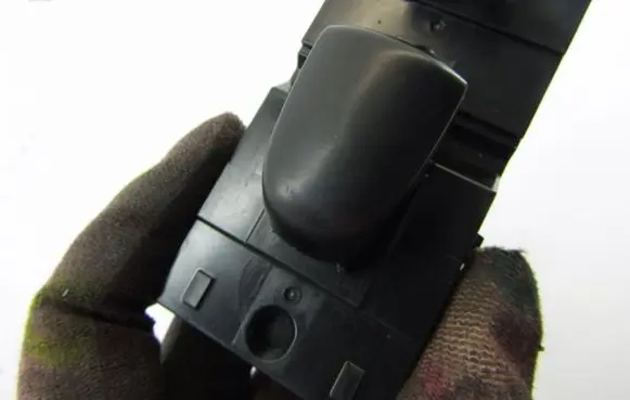 Nissan X-Trail T32 Electric window control switch