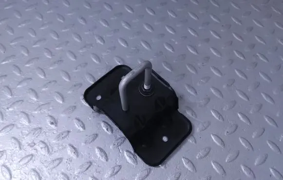 BMW XM Engine bonnet/hood lock/latch loop/hook 51239451350 9451350