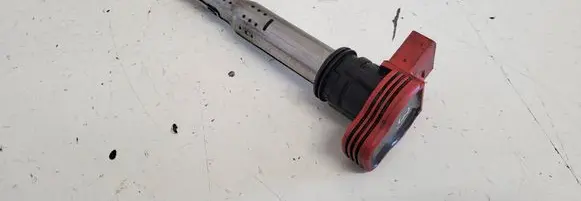 Audi A6 S6 C6 4F High voltage ignition coil 06E905115E